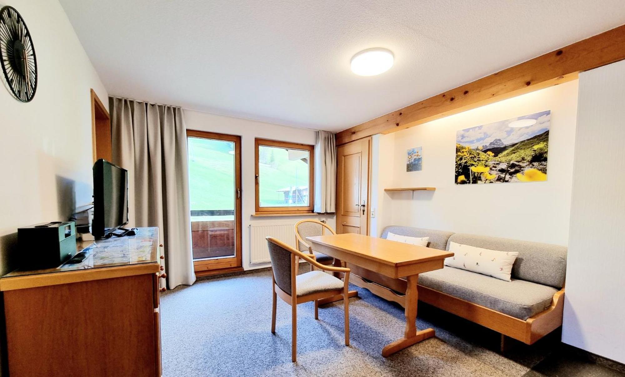 Appartamento Das Bergfried - Urlaub Zentral Und Ruhig! Riezlern Esterno foto